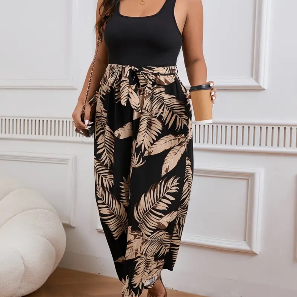 Jumpsuit Romper Wide Leg Stretch Top/Waist So Flattering Floral Belted NWT Sz 2x - Picture 4 of 9